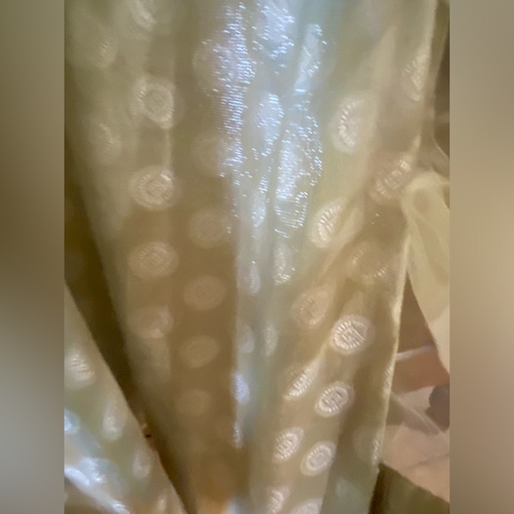 Tunic and Pants From India - Picture 6 of 16